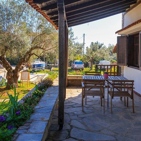 הוילה Sithonia George'S House מראה חיצוני תמונה